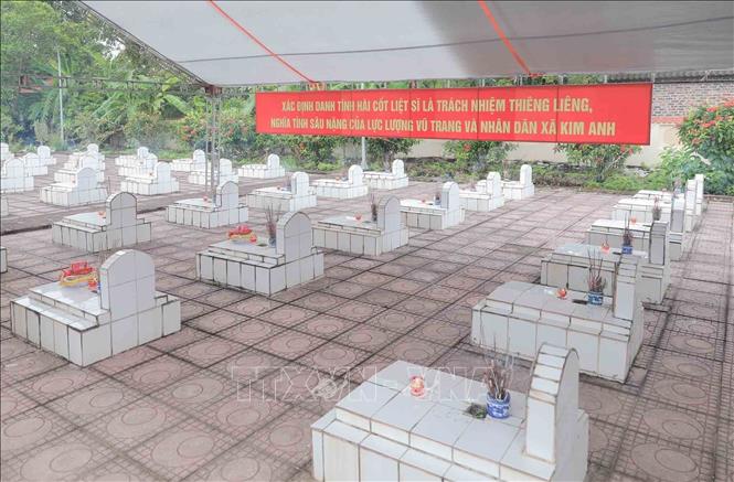 TP Hà Nội đặt mục tiêu trong tháng 10/2026 sẽ hoàn thành việc lấy mẫu, xác định danh tính cho hơn 4.000 hài cốt liệt sĩ tại 233 nghĩa trang. Ảnh: Phan Phương - TTXVN