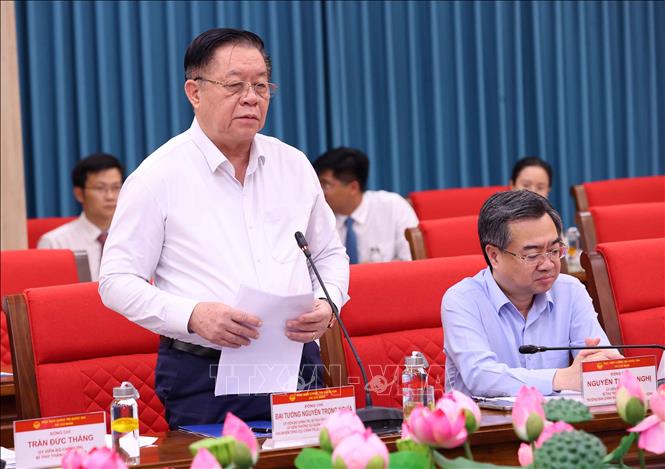 Đại tướng Nguyễn Trọng Nghĩa, Ủy viên Bộ Chính trị, Bí thư Trung ương Đảng, Chủ nhiệm Tổng cục Chính trị Quân đội nhân dân Việt Nam phát biểu. Ảnh: Văn Điệp – TTXVN