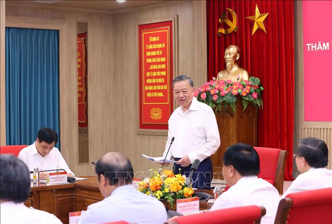 Tổng Bí thư, Chủ tịch nước Tô Lâm phát biểu chỉ đạo tại buổi làm việc với lãnh đạo chủ chốt Học viện Chính trị quốc gia Hồ Chí Minh. Ảnh: Văn Điệp – TTXVN