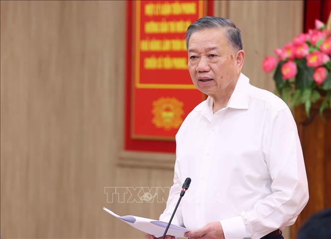 Tổng Bí thư, Chủ tịch nước Tô Lâm phát biểu chỉ đạo tại buổi làm việc với lãnh đạo chủ chốt Học viện Chính trị quốc gia Hồ Chí Minh. Ảnh: Văn Điệp – TTXVN