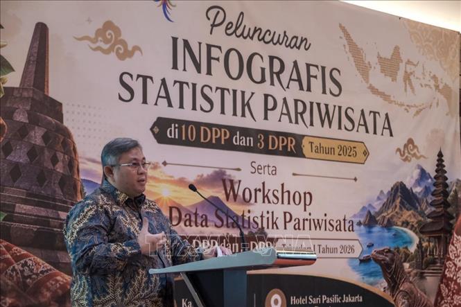 Thư ký Bộ Du lịch Indonesia Bayu Aji phát biểu tại buổi lễ. Ảnh: Đỗ Quyên – PV TTXVN tại Indonesia