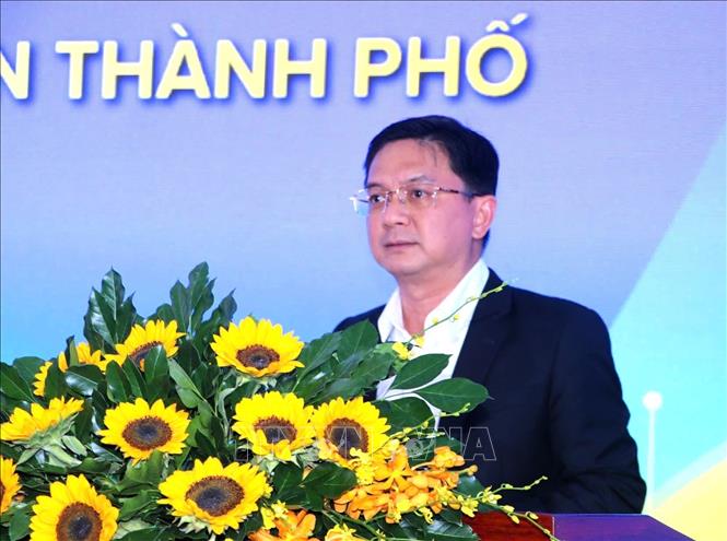 Phó Chủ tịch UBND TP. Hồ Chí Minh Nguyễn Mạnh Cường phát biểu tại hội thảo. Ảnh: Thanh Vũ - TTXVN
