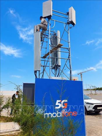 Các nhà mạng tăng tốc phủ sóng 5G trên địa bàn thành phố Hải Phòng. Ảnh: Hoàng Ngọc – TTXVN 