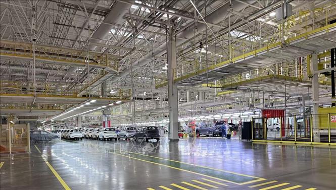 Một xưởng lắp ráp xe ở Trung Quốc. Ảnh: Hải Yến - PV TTXVN tại Trung Quốc
