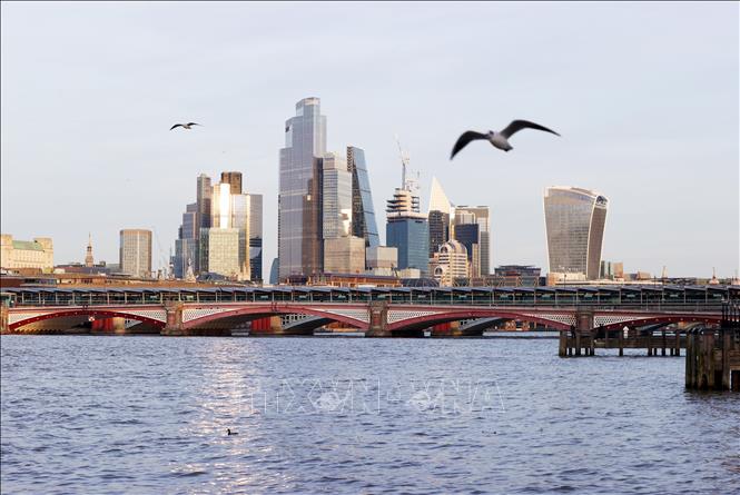 Sông Thames ở thủ đô London, Anh. Ảnh: THX/TTXVN phát