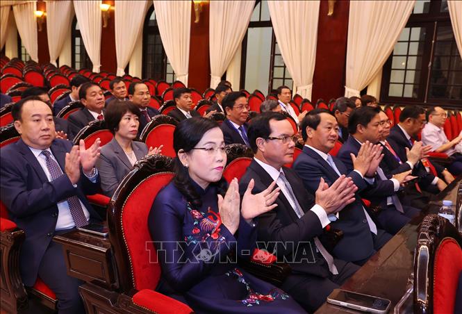 Các học viên là Ủy viên Ban Chấp hành Trung ương Đảng khóa XIV dự Lễ bế giảng. Ảnh: Văn Điệp – TTXVN