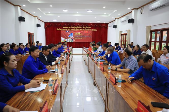 Tọa đàm với chủ đề “Đồng hành với thanh niên trong lập thân, lập nghiệp” giữa thanh niên hai nước Việt Nam - Lào. Ảnh: Xuân Tú – PV TTXVN tại Lào