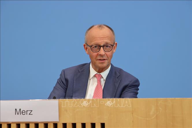 Thủ tướng Đức Friedrich Merz phát biểu tại cuộc họp báo ở Berlin, Đức. Ảnh: THX/TTXVN phát