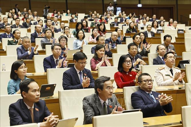 Đại biểu dự Phiên bế mạc Kỳ họp không thường lệ thứ nhất, Quốc hội khoá XVI. Ảnh: Doãn Tấn - TTXVN
