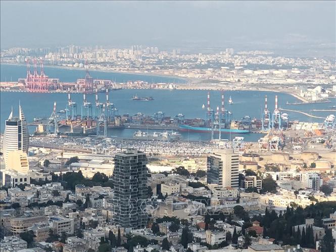 Cảng Haifa ở miền Bắc Israel. Ảnh: Thanh Bình - PV TTXVN tại Israel