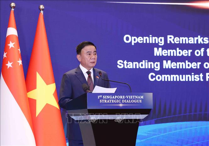 Đồng chí Trần Cẩm Tú, Ủy viên Bộ Chính trị, Thường trực Ban Bí thư phát biểu tại Đối thoại Chiến lược Việt Nam - Singapore lần thứ nhất giữa Đảng Cộng sản Việt Nam và Đảng Hành động Nhân dân Singapore. Ảnh: Phương Hoa - TTXVN
