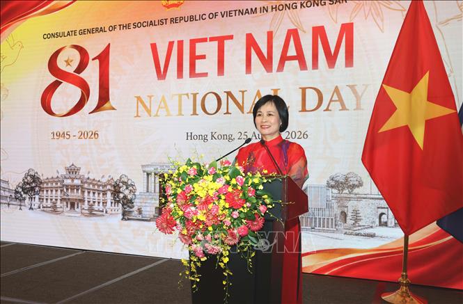 Tổng Lãnh sự Việt Nam tại Hong Kong và Macau Lê Đức Hạnh phát biểu tại lễ kỷ niệm. Ảnh: Xuân Vịnh - Phóng viên TTXVN tại Hong Kong (Trung Quốc)


