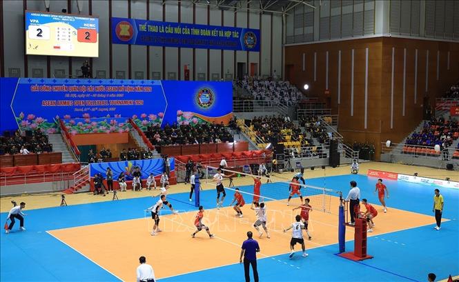 Trận chung kết giữa hai đội Quân đội nhân dân Việt Nam và Công an Thành phố Hồ Chí Minh. Ảnh: Tuấn Anh - TTXVN