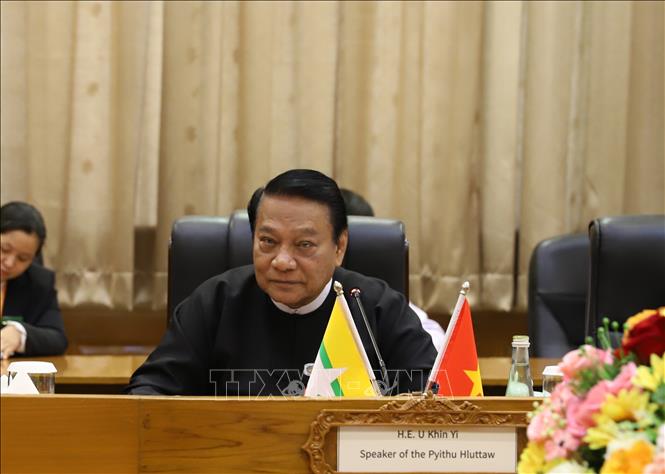 Chủ tịch Hạ viện, Chủ tịch Đảng USDP U Khin Y tại cuộc hội kiến Bộ trưởng Ngoại giao Lê Hoài Trung. Ảnh: Đỗ Sinh – P/v TTXVN từ Myanmar