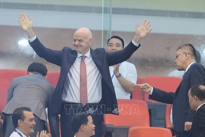 Chủ tịch FIFA Gianni Infantino dự khán. Ảnh: Minh Quyết - TTXVN