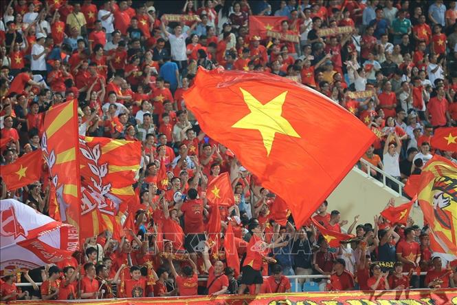 Niềm vui bùng nổ khi Đỗ Hoàng Hên ghi bàn cân bằng tỷ số 1-1 cho đội tuyển Việt Nam. Ảnh: Minh Quyết - TTXVN