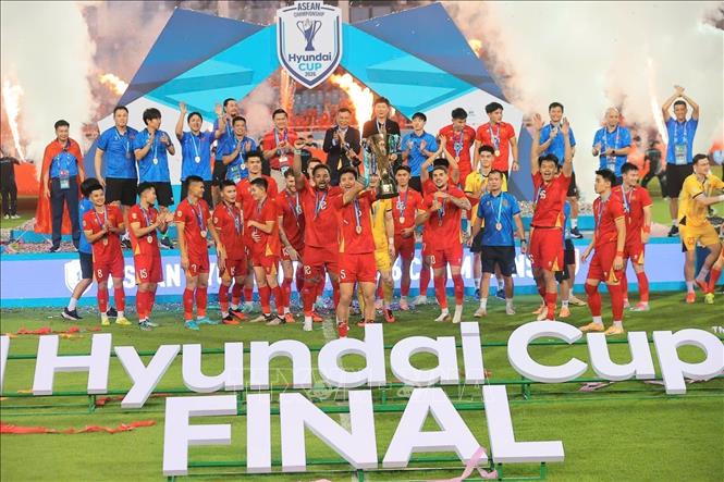 Đội tuyển Việt Nam hân hoan trong niềm vui vô địch ASEAN Cup 2026. Ảnh: Minh Quyết - TTXVN