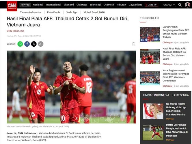 CNN Indonesia thậm chí đưa chi tiết hai bàn phản lưới lên tiêu đề, gọi đây là một trong những điểm nhấn quyết định giúp Việt Nam bảo vệ ngôi vương. Ảnh chụp màn hình/TTXVN phát