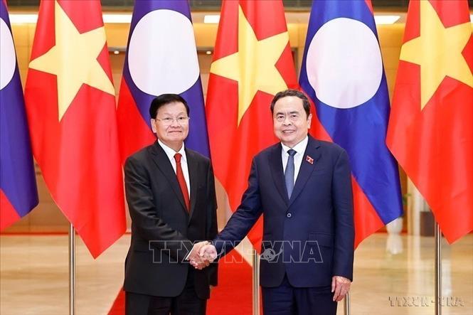 Hội nhập quốc tế ngày càng sâu rộng. Trong ảnh: Chủ tịch Quốc hội Trần Thanh Mẫn tiếp Tổng Bí thư, Chủ tịch nước Lào Thongloun Sisoulith và Đoàn đại biểu Lào sang Việt Nam dự Lễ kỷ niệm 80 năm Cách mạng tháng Tám thành công và Quốc khánh 2/9 (1945 - 2025). Ảnh: Doãn Tấn – TTXVN