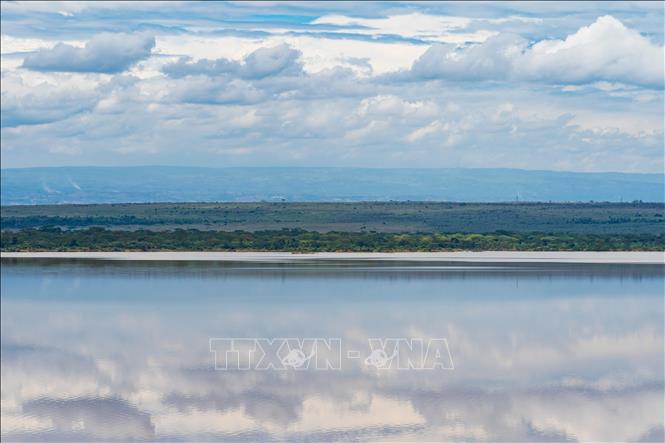 Quang cảnh hồ Elementaita, thuộc hạt Nakuru, Kenya, trong khu vực Thung lũng Great Rift. Ảnh: THX/TTXVN phát