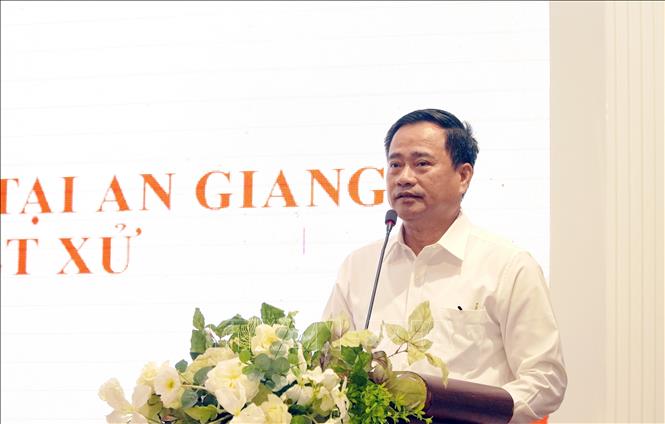 Ông Lê Thanh Phong, Thẩm phán Tòa án nhân dân tối cao, phát biểu. Ảnh: Văn Sĩ - TTXVN