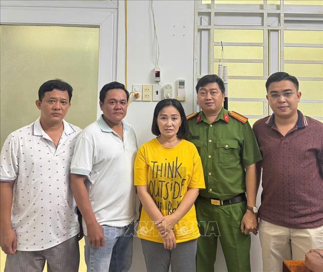 Đối tượng Phạm Thị Hà bị bắt giữ sau khi bỏ trốn thi hành án phạt tù về tội 