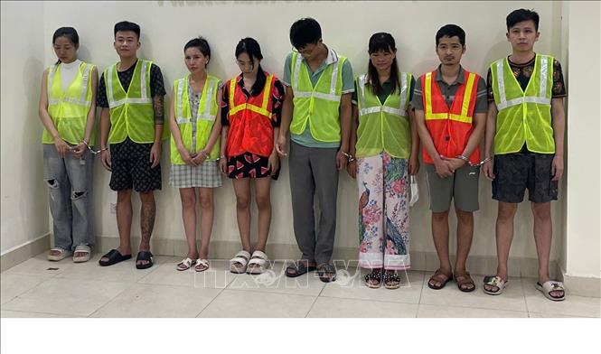 Các đối tượng tại cơ quan điều tra. Ảnh: TTXVN phát