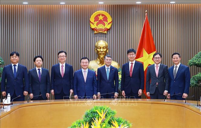 Prime Minister urges Samsung to partner in enhancing technological ...