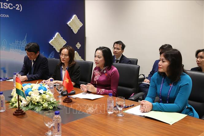 Phó Chủ tịch Quốc hội Nguyễn Thị Thanh phát biểu tại cuộc hội kiến Phó Chủ tịch thứ hai Quốc hội Ghana Andrew Asiamah Amoako. Ảnh: Minh Hưng - PV TTXVN tại Campuchia