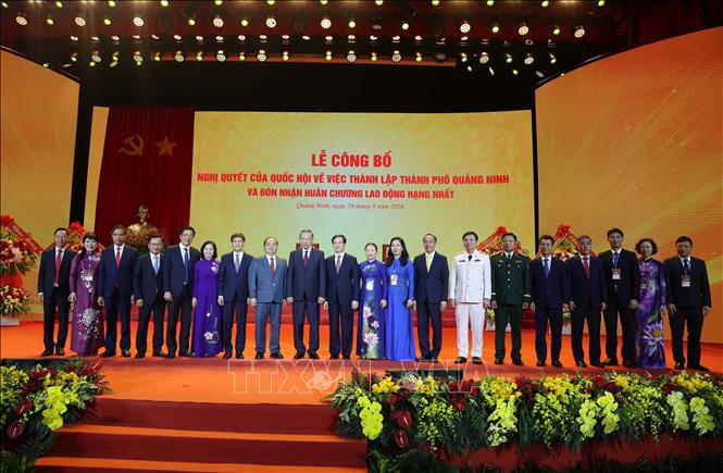 Tổng Bí thư, Chủ tịch nước Tô Lâm và các đại biểu. Ảnh: Thống Nhất – TTXVN