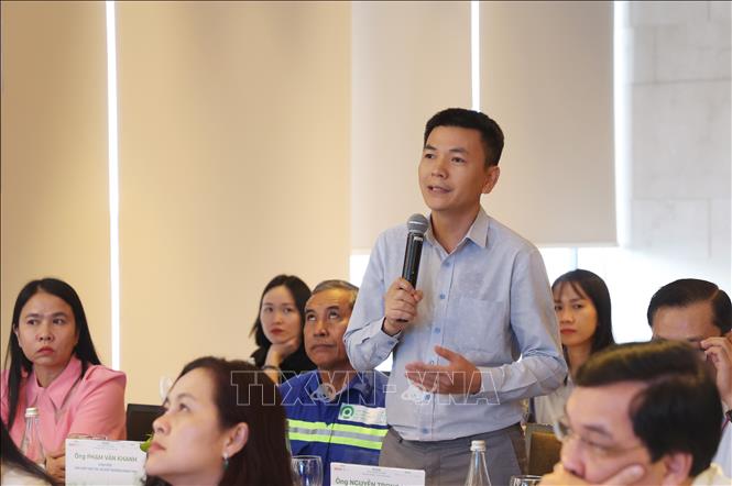 Ông Nguyễn Trọng Minh, Nhà sáng lập, Tổng giám đốc Công ty CP Công nghệ Grac, thảo luận tại Hội thảo. Ảnh: Hồng Đạt - TTXVN
