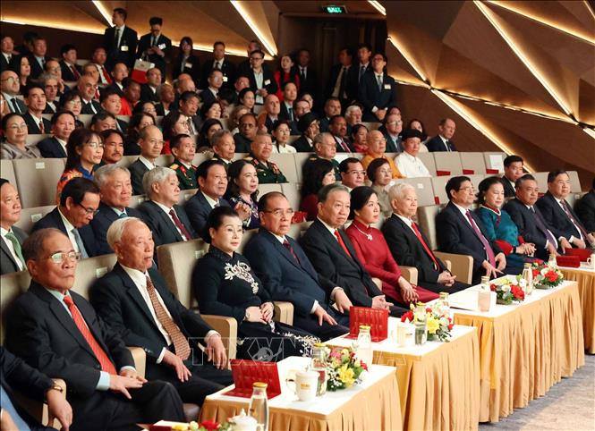 Tổng Bí thư, Chủ tịch nước Tô Lâm và Phu nhân cùng các đại biểu dự buổi lễ. Ảnh: Thống Nhất – TTXVN