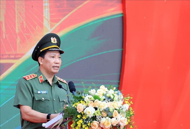 Thứ trưởng Bộ Công an Lê Văn Tuyến phát biểu. Ảnh: Tuấn Anh - TTXVN