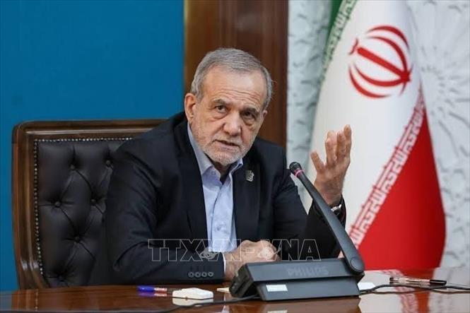 Tổng thống Iran Masoud Pezeshkian. Ảnh: IRNA/TTXVN phát