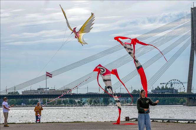 Lễ hội Thả diều quốc tế ở Riga, Latvia ngày 29/8/2026. Ảnh: THX/TTXVN phát