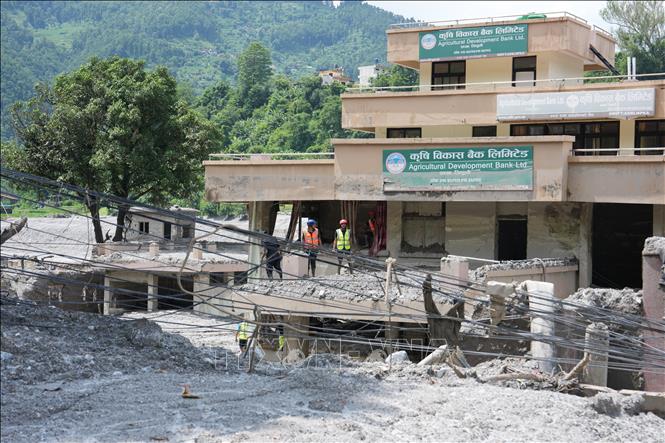 Khu vực bị lũ quét tàn phá tại Nuwakot, Nepal. Ảnh: THX/TTXVN phát