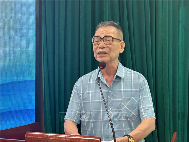 TS Nguyễn Đình Bồng, Phó Chủ tịch Hội Khoa học Đất Việt Nam, nguyên Phó Tổng Cục trưởng Tổng cục Địa chính đề xuất, cần xác định Quy hoạch sử dụng đất là một thành phần của hệ thống Quy hoạch tổng thể phát triển kinh tế, xã hội quốc phòng, an ninh. Ảnh: Diệu Thúy - TTXVN