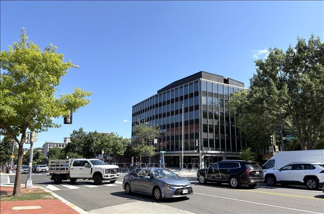 Xe ô tô lưu thông trên một tuyến đường ở thủ đô Washington D.C. Ảnh: Ngọc Quang – PV TTXVN tại Mỹ