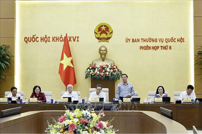 Phó Chủ tịch Quốc hội Nguyễn Khắc Định phát biểu. Ảnh: Doãn Tấn - TTXVN