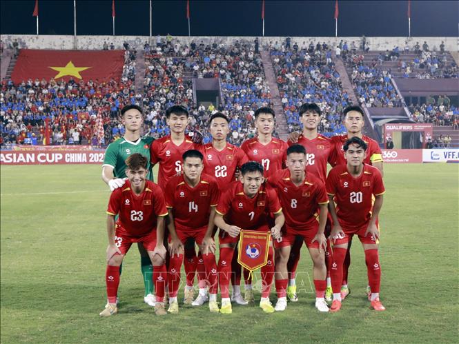 Đội hình xuất phát của U20 Việt Nam trước trận đấu với U20 Palestine tại vòng loại Giải vô địch U20 châu Á 2027. Ảnh: Hoàng Hùng - TTXVN