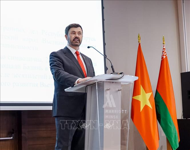 Thứ trưởng thứ nhất Bộ Ngoại giao Belarus S.V. Lukashevich phát biểu tại buổi lễ. Ảnh: TTXVN phát