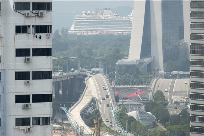 Khói mù ô nhiễm bao phủ tại Singapore. Ảnh: THX/TTXVN phát