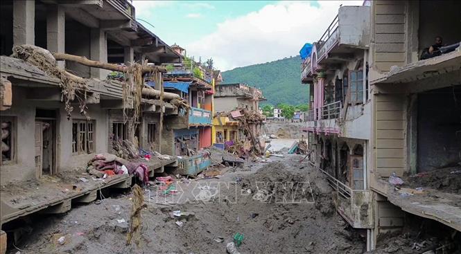 Thiệt hại sau lũ quét tại Nuwakot, Nepal. Ảnh: ANI/TTXVN phát