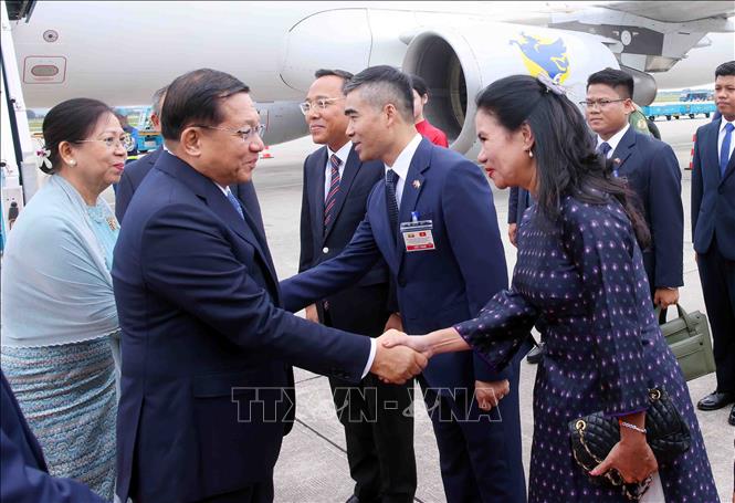 Tổng thống nước Cộng hòa Liên bang Myanmar Min Aung Hlaing và Phu nhân Kyu Kyu Hla đến Hà Nội, bắt đầu chuyến thăm chính thức Việt Nam từ ngày 4 - 6/9/2026. Ảnh: Phạm Kiên - TTXVN