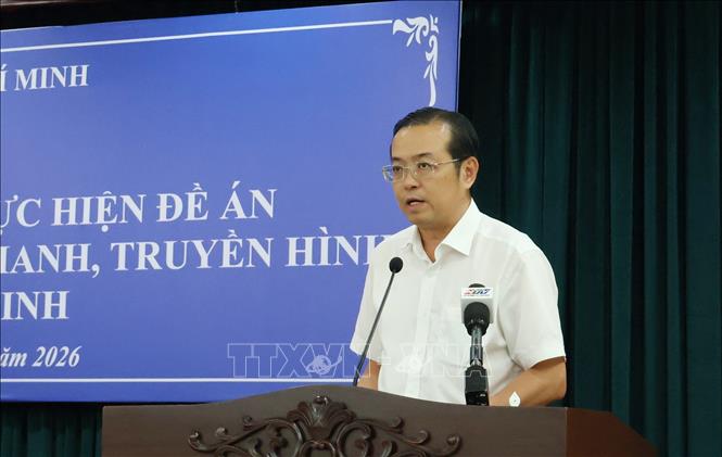 Ông Lê Văn Minh, Tổng Giám đốc Cơ quan Báo và Phát thanh, Truyền hình Thành phố Hồ Chí Minh phát biểu. Ảnh: Đinh Hằng - TTXVN