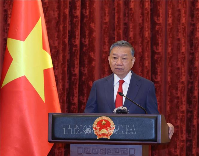 Tổng Bí thư, Chủ tịch nước Tô Lâm phát biểu giao nhiệm vụ cho đồng chí Lê Quang Đạo. Ảnh: Thống Nhất – TTXVN