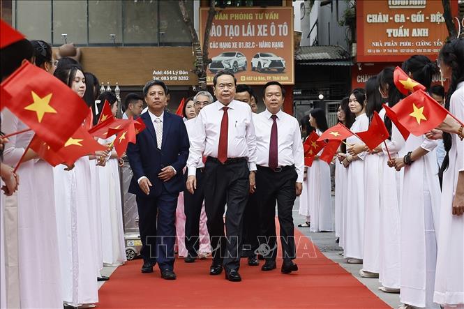 Chủ tịch Quốc hội Trần Thanh Mẫn dự Lễ khai giảng năm học 2026 - 2027 tại Trường THPT Lê Quý Đôn (Hưng Yên). Ảnh: Doãn Tấn - TTXVN