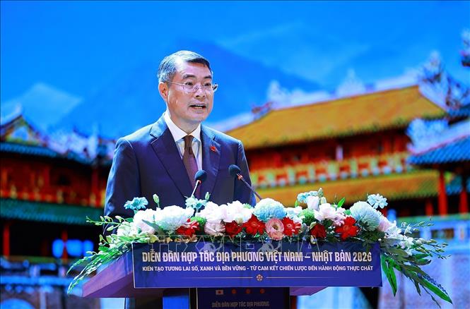 Thủ tướng Lê Minh Hưng phát biểu tại Diễn đàn Hợp tác địa phương Việt Nam - Nhật Bản năm 2026. Ảnh: Dương Giang – TTXVN 
