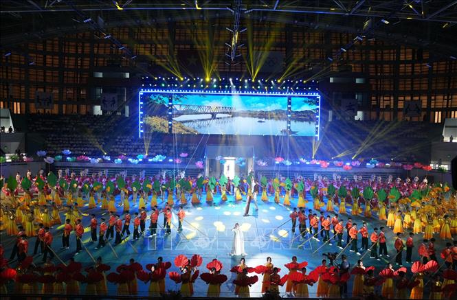 Chương trình đồng diễn nghệ thuật tại Lễ khai mạc Đại hội được tổ chức tại Nhà thi đấu thể thao tỉnh Bắc Ninh. Ảnh: Đồng Thúy - TTXVN