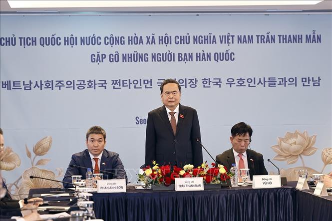Chủ tịch Quốc hội Trần Thanh Mẫn phát biểu tại cuộc gặp gỡ những người bạn Hàn Quốc. Ảnh: Doãn Tấn - TTXVN 